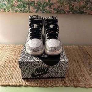 Nike Air Jordan Retro 1 High OG - Boys' Grade School